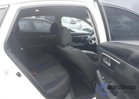 2018 Nissan Altima 2.5 Sv z USA, uszkodzony, nr VIN 1N4AL3AP4JC262618